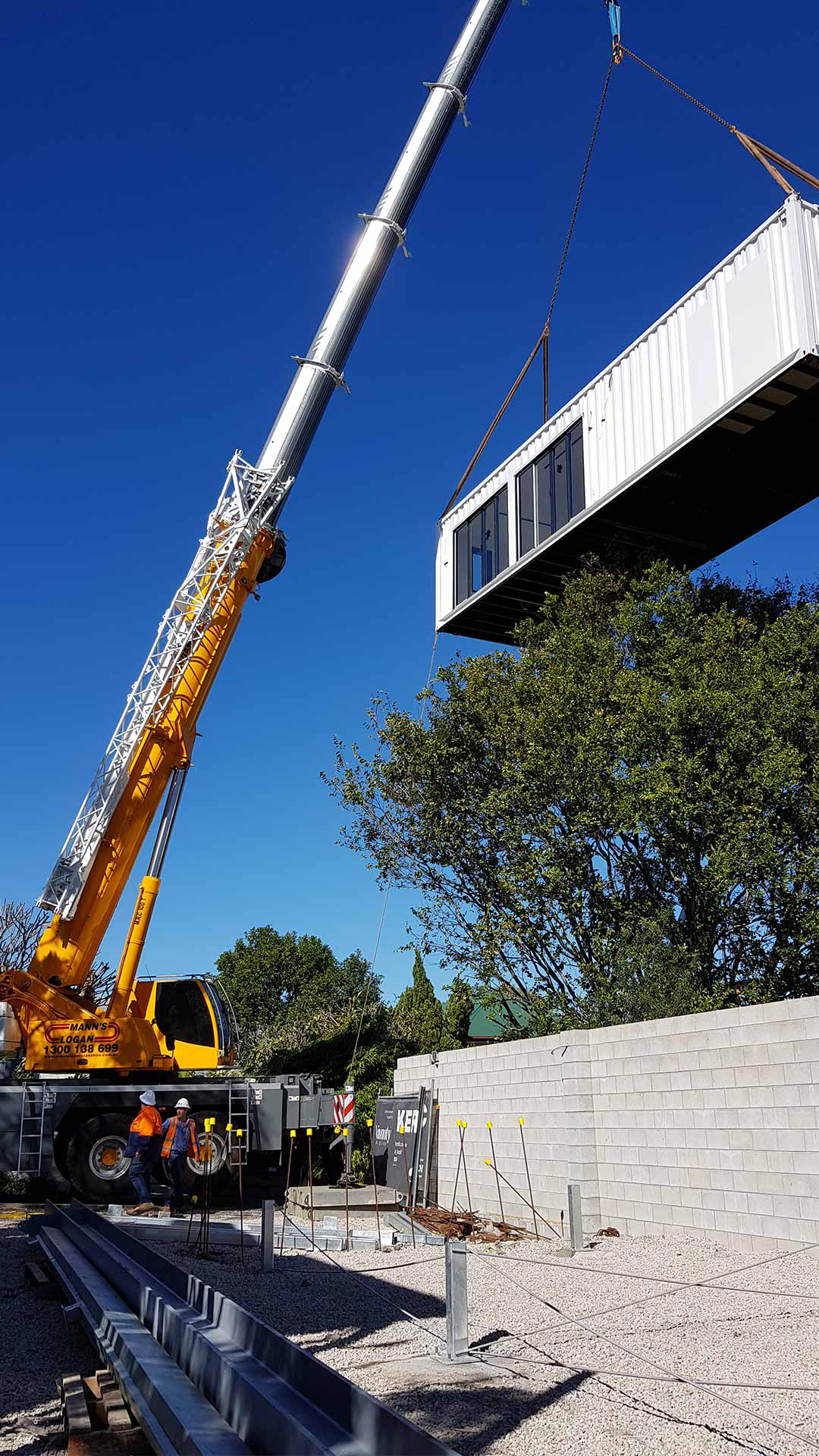 INSTALL CRANE