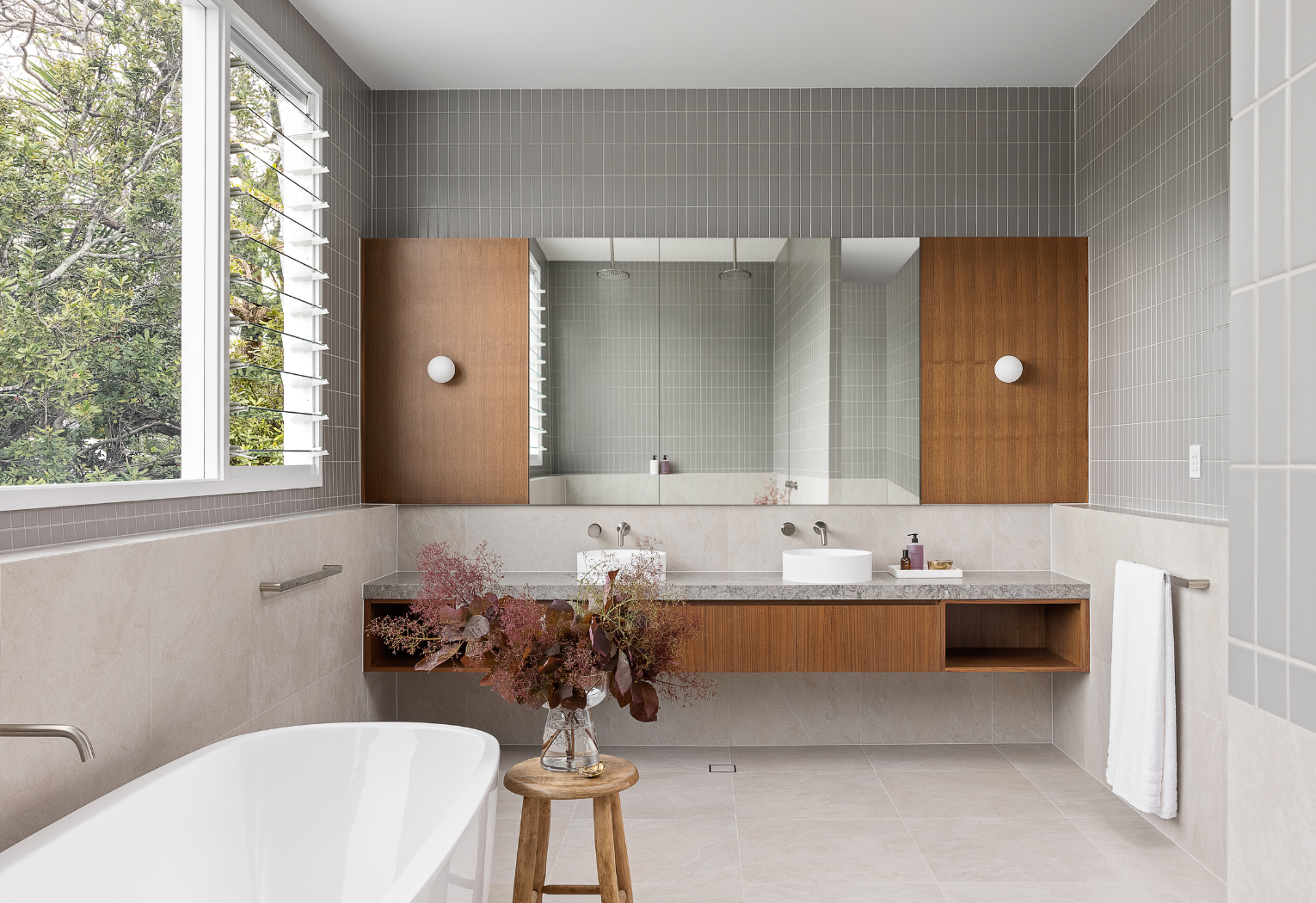 ensuite 2 .- nova deko